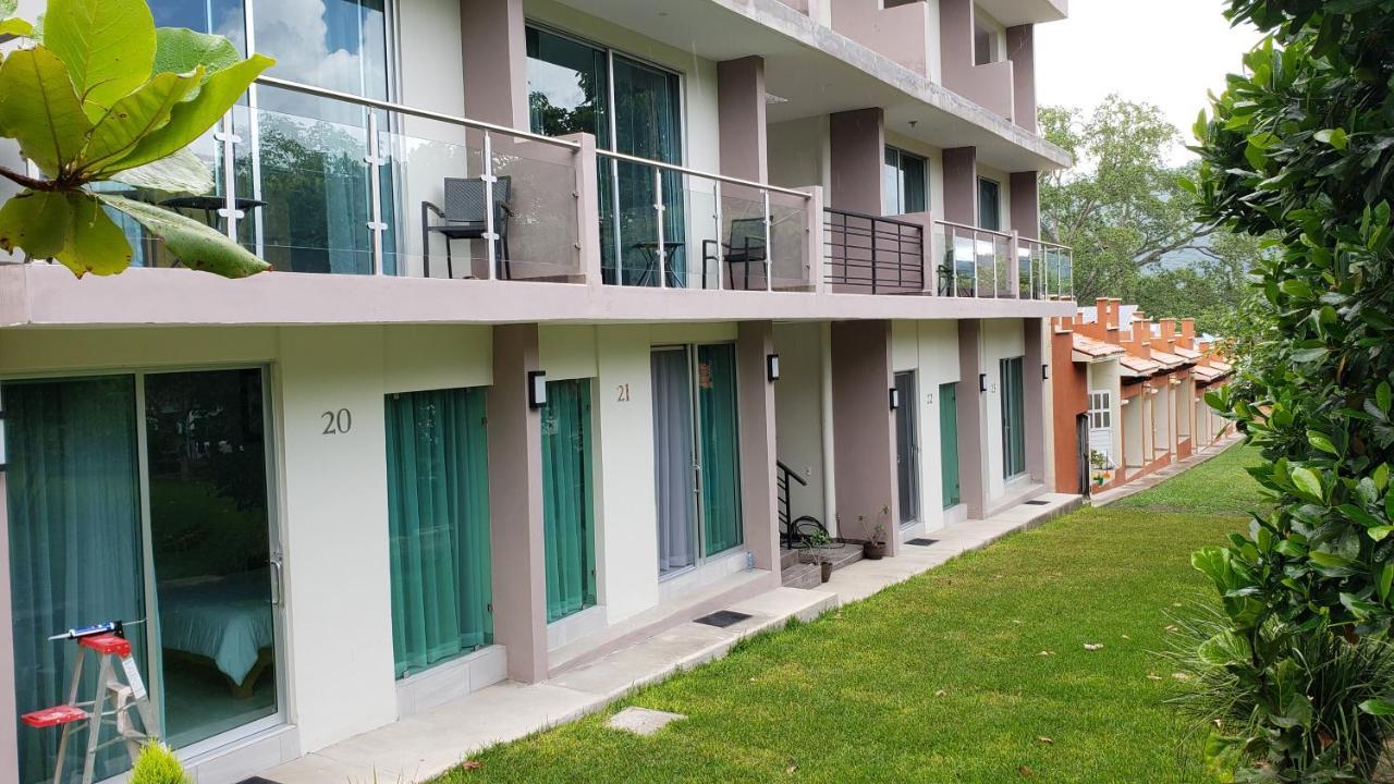 CaLú Hotel en La Laguna, Santa María del Oro La Laguna  Exterior foto